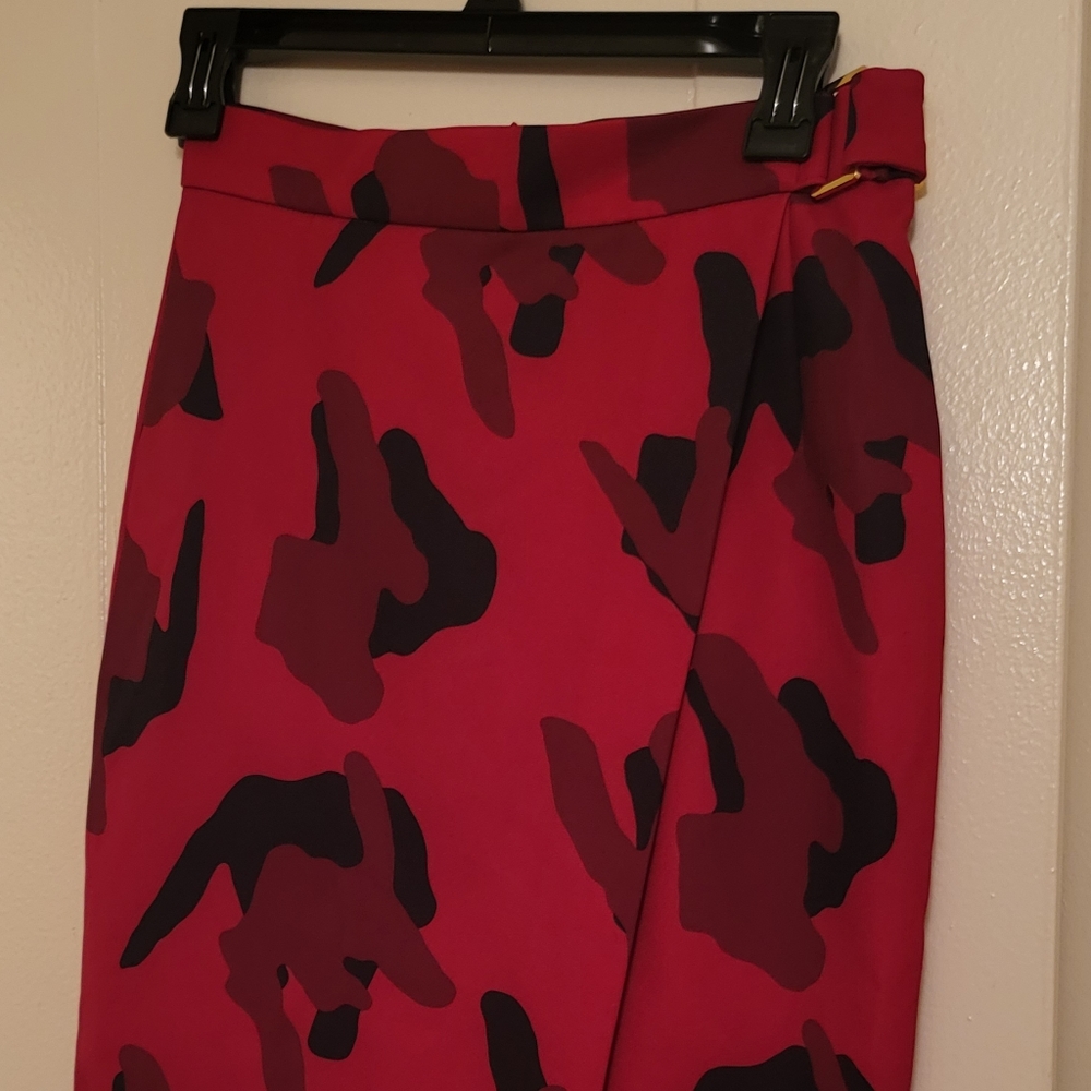 H&M print pencil half wrap skirt with buckle size 6